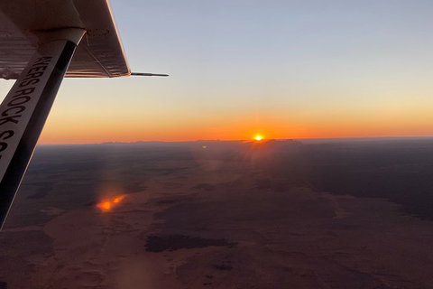 Scenic Flight: Lizard Safari - Accommodation Redcliffe 5
