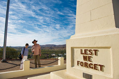 Anzac Hill - Accommodation Redcliffe 2
