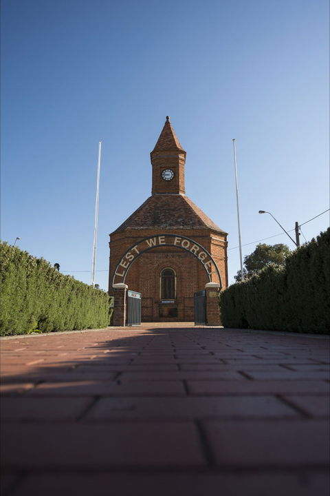 Boorowa - Accommodation Redcliffe 1