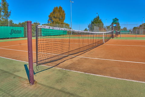 Raworth Tennis Centre - Accommodation Redcliffe 0