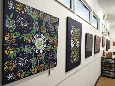 Waralungku Arts - Borroloola - Accommodation Redcliffe 0
