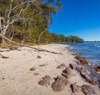 Barfleur Beach - Accommodation Redcliffe