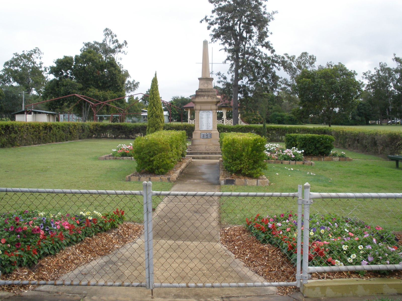 Toogoolawah QLD Accommodation Redcliffe