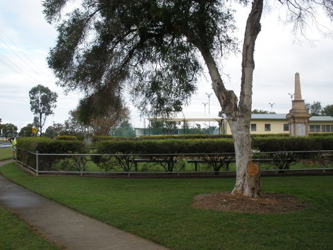 McConnell Park And Toogoolawah War Memorial - Accommodation Redcliffe 1