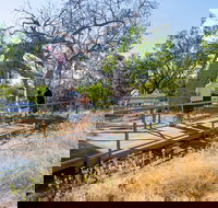 Timber Creek - Accommodation Redcliffe