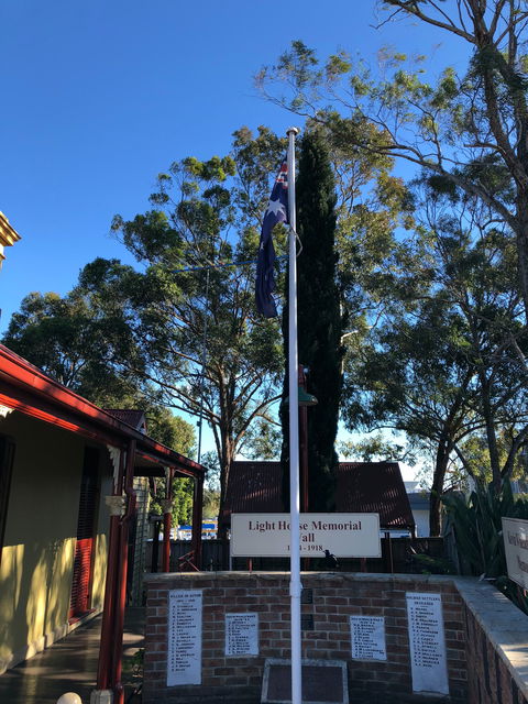 Dredge's Cottage - Accommodation Redcliffe 2