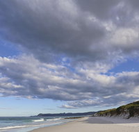 Friendly Beaches - Accommodation Redcliffe