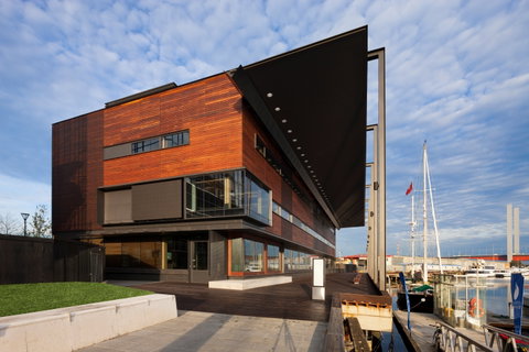 Library At The Dock - Accommodation Redcliffe 0