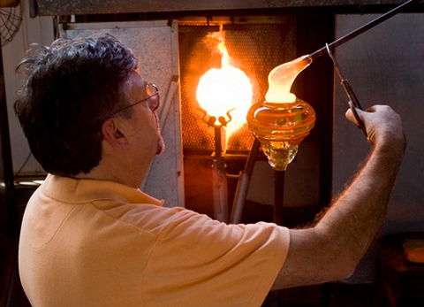 Eamonn Vereker Glass Studio And Gallery - Accommodation Redcliffe 1