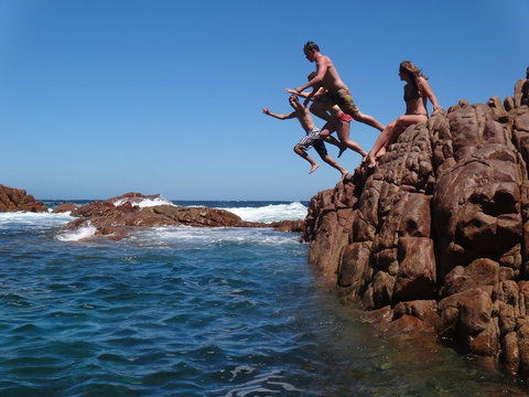 Hillocks Drive - Accommodation Redcliffe 0