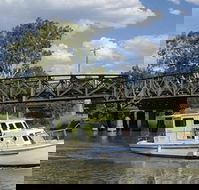 Sale - Accommodation Redcliffe