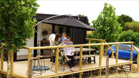 Smidge Wines Tasting Room - Accommodation Redcliffe 2