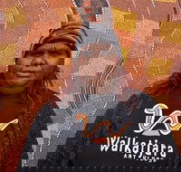 Walkatjara Art - Accommodation Redcliffe