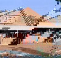 Yulara - Accommodation Redcliffe