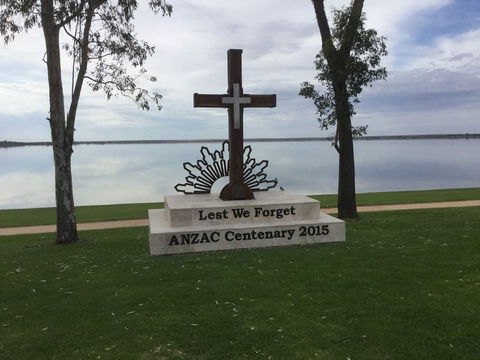 Anzac Centenary Cross - Accommodation Redcliffe 0