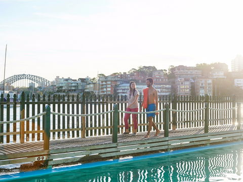 Maccallum Pool - Accommodation Redcliffe 2