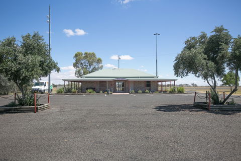 North Bourke Airport - Accommodation Redcliffe 0