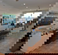 Gallery 45 - Accommodation Redcliffe