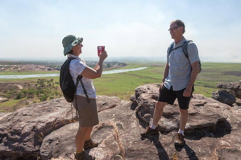 Arnhem Land Injalak Hill Full-Day Tour From Darwin - Accommodation Redcliffe 11