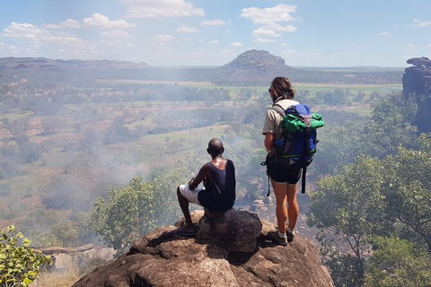 Arnhem Land Injalak Hill Full-Day Tour From Darwin - Accommodation Redcliffe 9