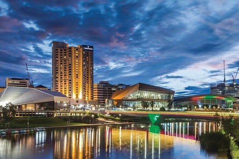 Adelaide Airport Transfers : Airport ADL To Adelaide City In Business Car - Accommodation Redcliffe 2