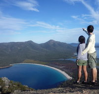 Wineglass Bay Beach Hike - Accommodation Redcliffe