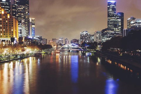 Melbourne Airport Transfers: Melbourne To Melbourne Airport MEL In Luxury Car - Accommodation Redcliffe 7