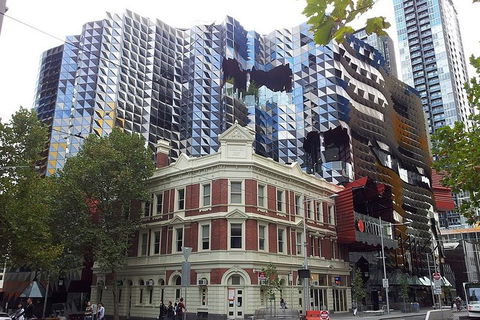 Melbourne Airport Transfers: Melbourne To Melbourne Airport MEL In Luxury Car - Accommodation Redcliffe 4