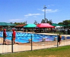 Charleville Swimming Pool - Accommodation Redcliffe 0