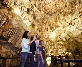 Ngilgi Cave - Accommodation Redcliffe 0