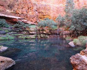 Gorge Rim Walk, Dales Gorge - Accommodation Redcliffe 0