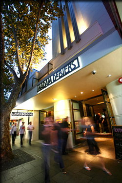 Madam De Biers Hotel Bar - Accommodation Redcliffe 0