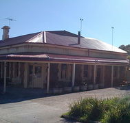 Old Bush Inn - Accommodation Redcliffe
