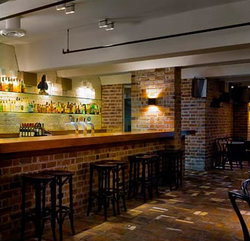 Establishment - Accommodation Redcliffe 1