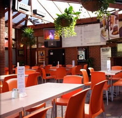 Coopers Alehouse At The Earl - Accommodation Redcliffe 3