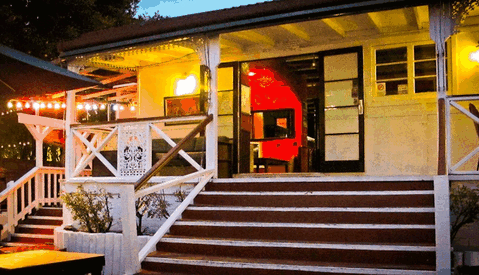 Swingin Safari - Accommodation Redcliffe 2