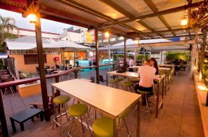 The Jubilee Hotel - Accommodation Redcliffe 1