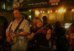 Mercantile Hotel - Accommodation Redcliffe 4