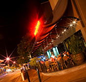 Monsoons Restaurant and Party Bar - Accommodation Redcliffe