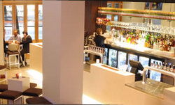 Albion Place Hotel - Accommodation Redcliffe 0