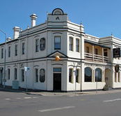 Alexander Hotel - Accommodation Redcliffe