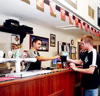 Knickerbocker Hotel - Accommodation Redcliffe