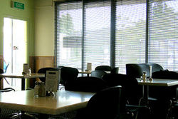 Kains Bar @ Riverview Hotel - Accommodation Redcliffe 2