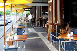 Tzars Vodka Bar - Accommodation Redcliffe 3