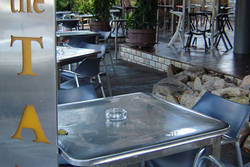 The Tap On Mitchell - Home Of The Fishbowl Cocktail - Accommodation Redcliffe 3