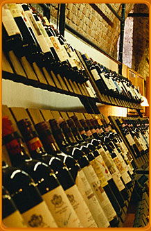 Riverview Hotel & Kains Bar & Restaurant - Accommodation Redcliffe 3