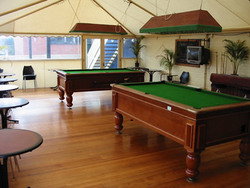 Sportsmans Hall Hotel - Accommodation Redcliffe 3