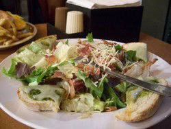 Queens Arms Hotel - Accommodation Redcliffe 3