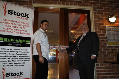 Stock Bar & Grill - Accommodation Redcliffe 2