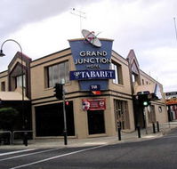 Grand Junction Hotel - Accommodation Redcliffe